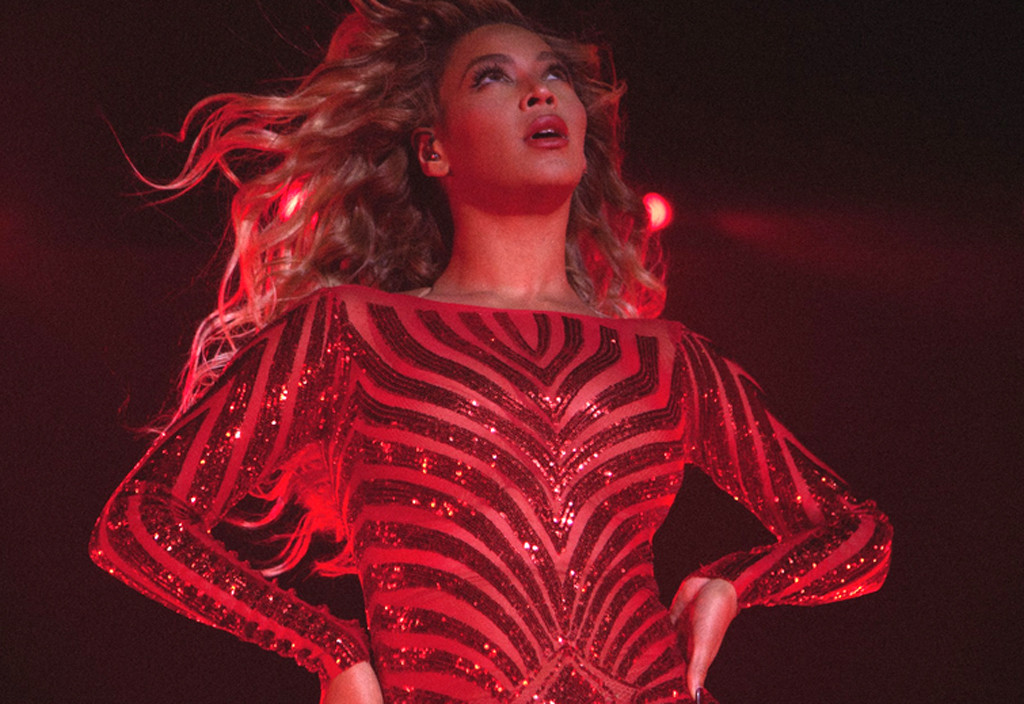 Go Inside Beyoncé's SuperSecret Las Vegas Concert—See the Newly Go Inside Beyoncé's SuperSecret Las Vegas Concert—See the Newly